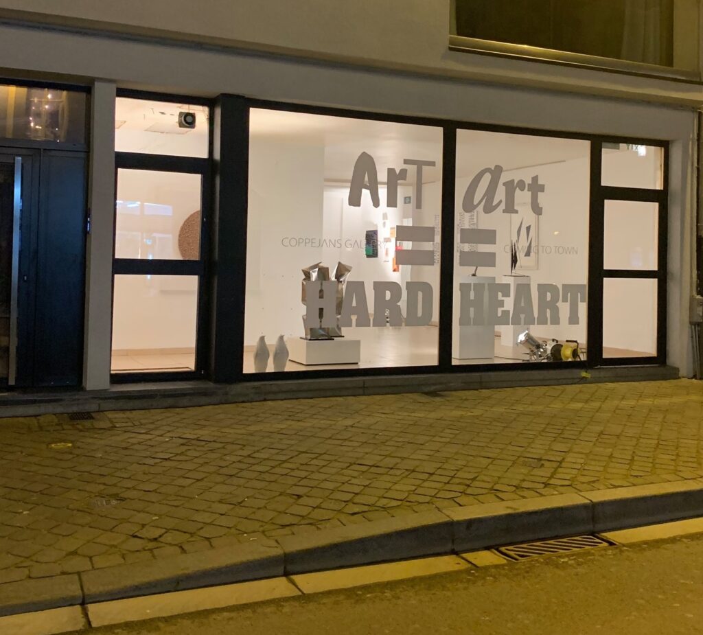 Art=Hard, Art=Heart at Coppejans Gallery