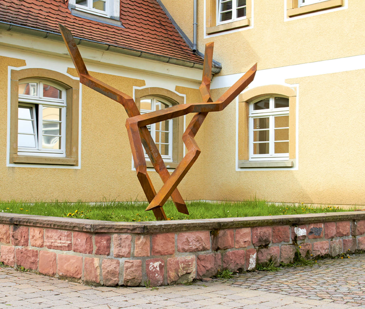 ROBERT SCHAD POKENT, 2012 100 mm solid square-bar steel 265 x 228 x 128 cm (RS0022)